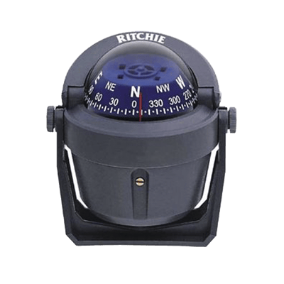 Bújula de Navegación Marítima Serie Explorer / Montaje en Bracket / Color Gris / 2 3/4" (70 mm) / Iluminación Nocturna Verde / Magnéticos de Fuerza Directiva / Construcción Compuesta Alta Temperatura / 100% R