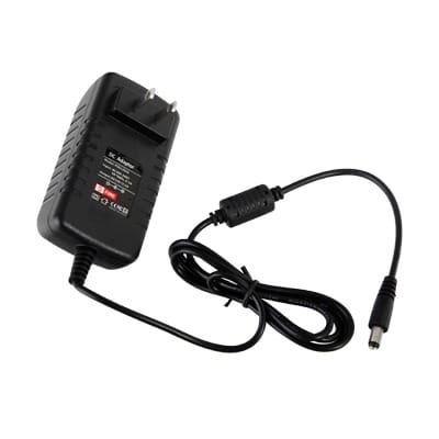 Fuente de Poder de 12 Vcc Regulada / 2 Amp / Voltaje de Entrada de 100 - 240 VCA / Longitud del cable 96 cms.
