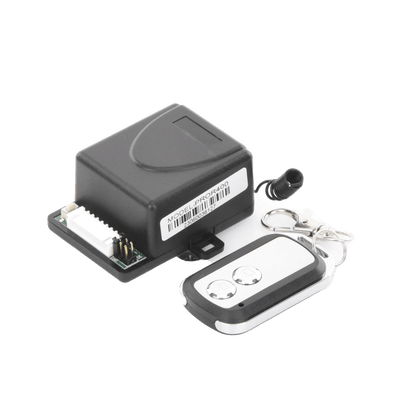 Receptor con 2 Relevadores y Control Remoto hasta 50 metros. · ACCESSPRO
