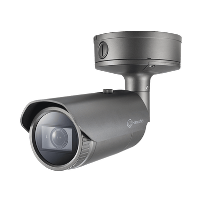 Cámara IP Tipo Bala Antivandálica 4K / Lente Motorizado 2.8-8.4mm / IR 50M / WDR 150db / H.265 & WiseStream II · HANWHA VISION
