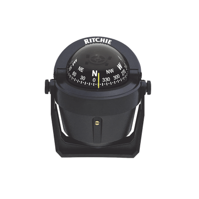 Brújula de Navegación Marítima Serie Explorer / Montaje en Bracket / Color Negro / 2 3/4" (70 mm) Direct Reading Dial / Iluminación Nocturna Verde Interna / Compensadores Integrados / Movimiento de Agujas con Rubí Z · RITCHIE