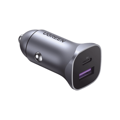 Cargador de Auto 30W | 2 Puertos USB-A y USB-C | Carga Rápida | Compatible con Vehículos de 12 y 24 VCD | PD3.0, QC4.0, SCP, PPS | Indicador Led | Diseño Compacto | Chip Inteligente | Caja de Aluminio · UGREEN